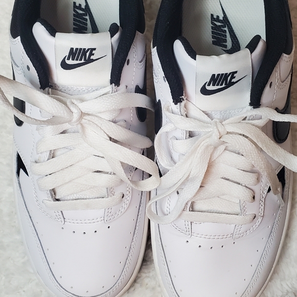 Nike Gamma Force Summit White and Black Panda Sneakers - Picture 10 of 12